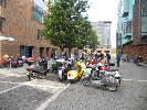 LondonVespa 306 (800x600).jpg
